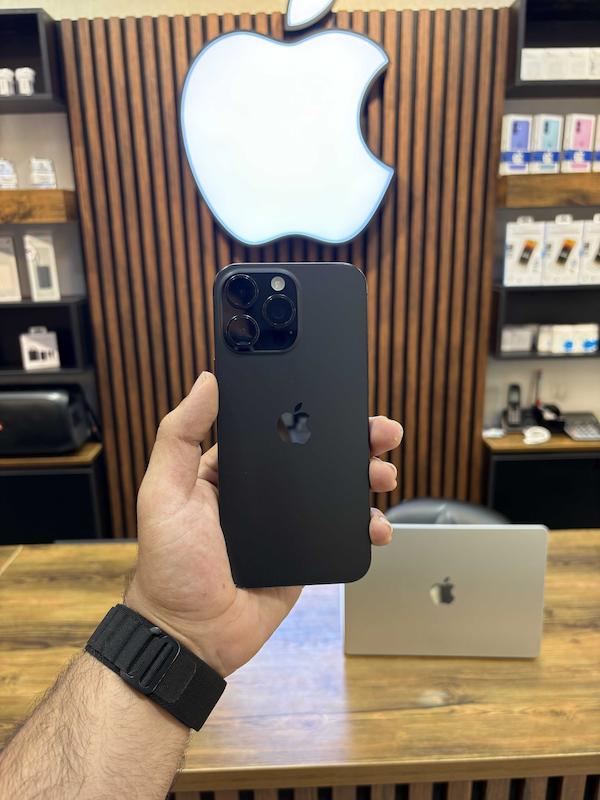 گوشی موبایل اپل مدل iphone 16 promax ظرفیت ۲۵۶ پارت نامبر za کارکرده