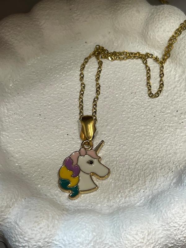 گردنبند اسب تک شاخ