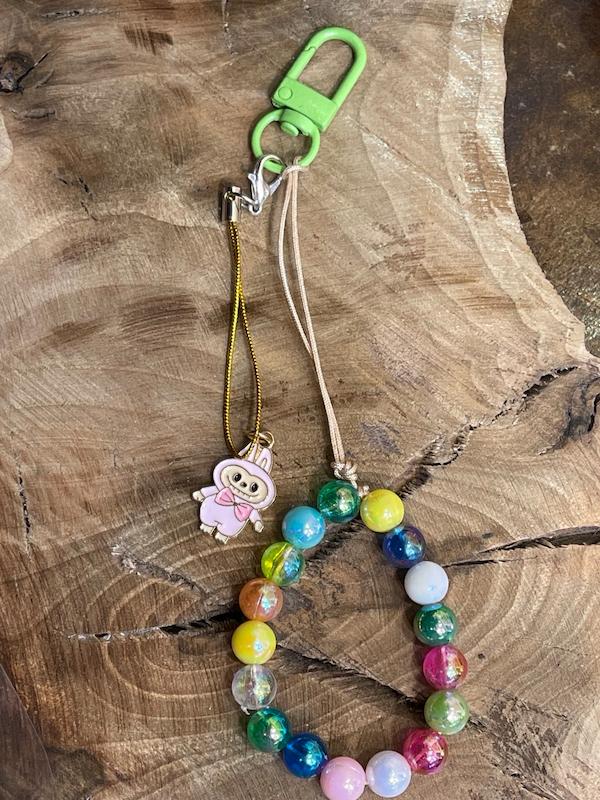 جاسوئیچی و آویز کیف و موبایل لبوبو