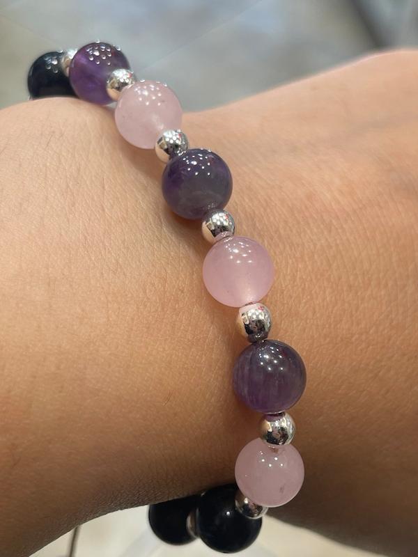 دستبند سنگ رزکوارتز و آمیتیست