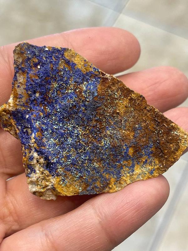 سنگ آزریت کلکسیونی