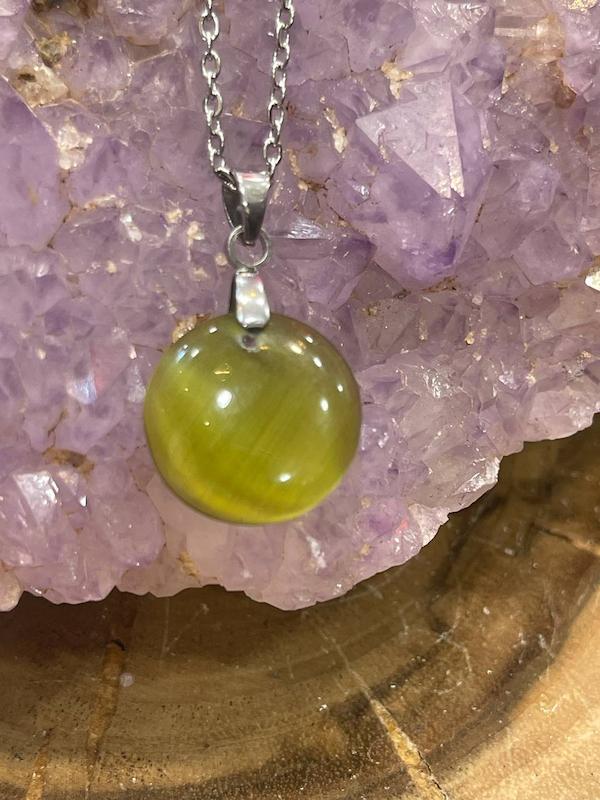 گردنبند سنگ چشم گربه سبز