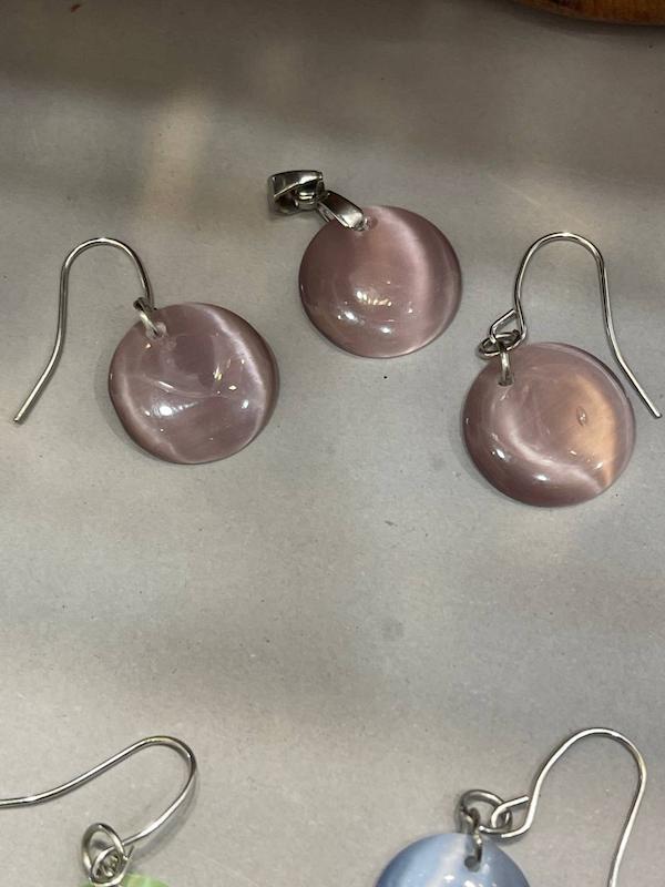 ست گردنبند و گوشواره چشم گربه