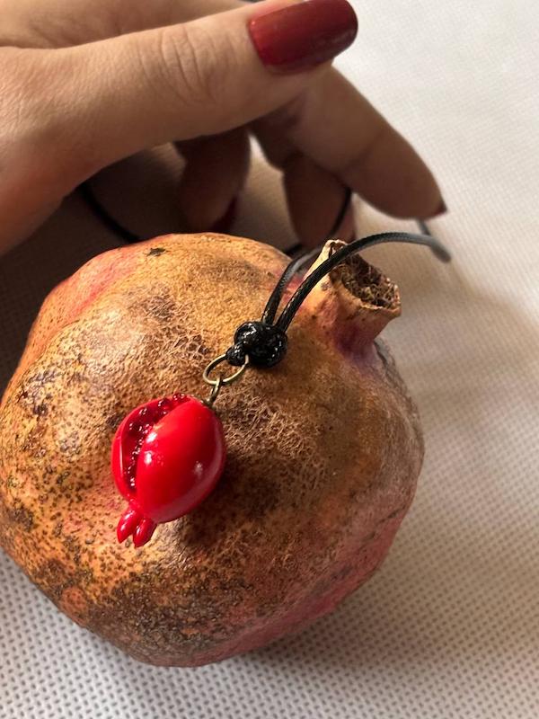 گردنبند انار