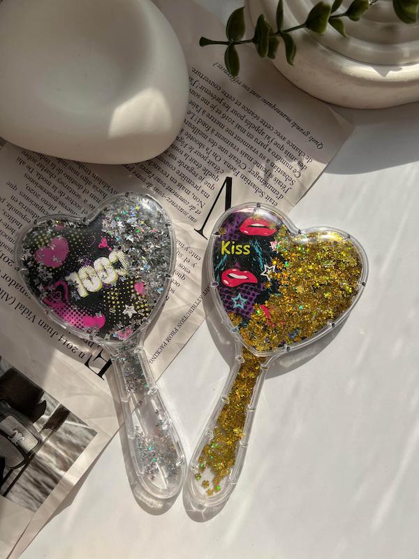 آیینه میکاپ قلبی