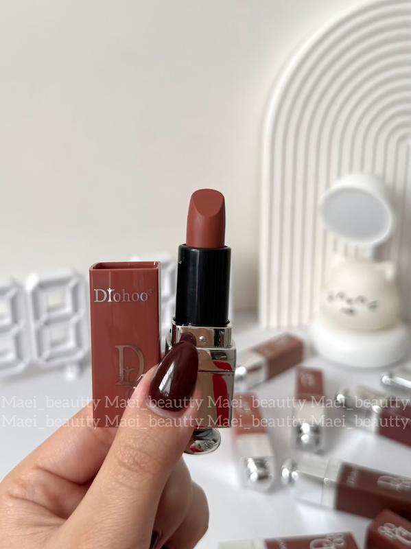 رژلب جامد موکا دیور🤎