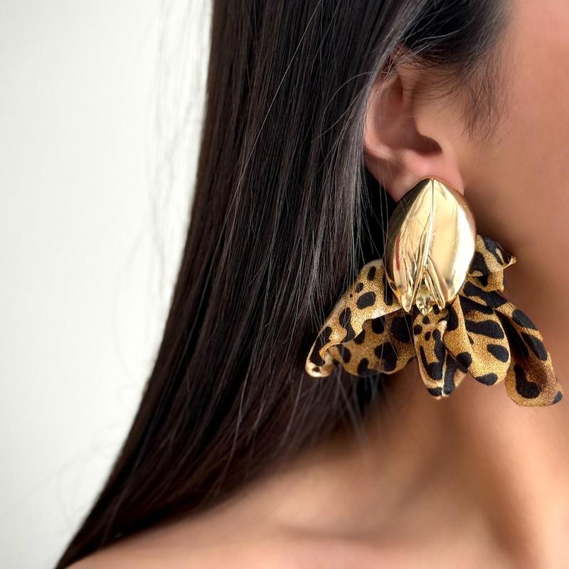 گوشواره پلنگی