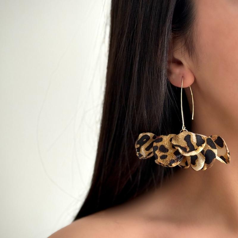 گوشواره پلنگی