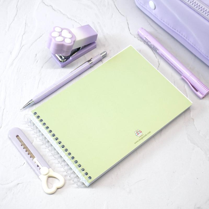 پلنر یکساله‌ی Weekly طرح کتابچه‌ی تلاش