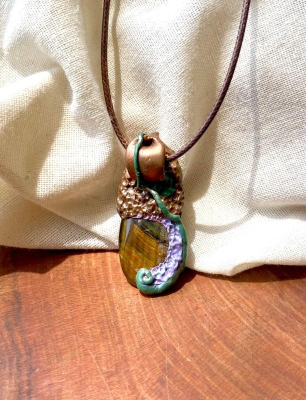 گردنبند سنگ چشم‌ ببر 