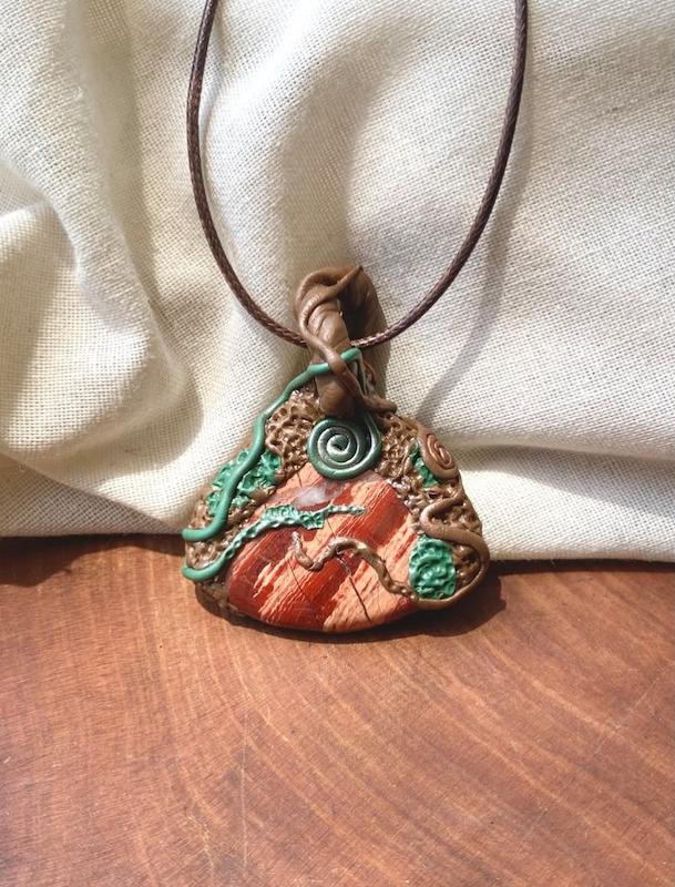 گردنبند سنگ جاسپر سرخ