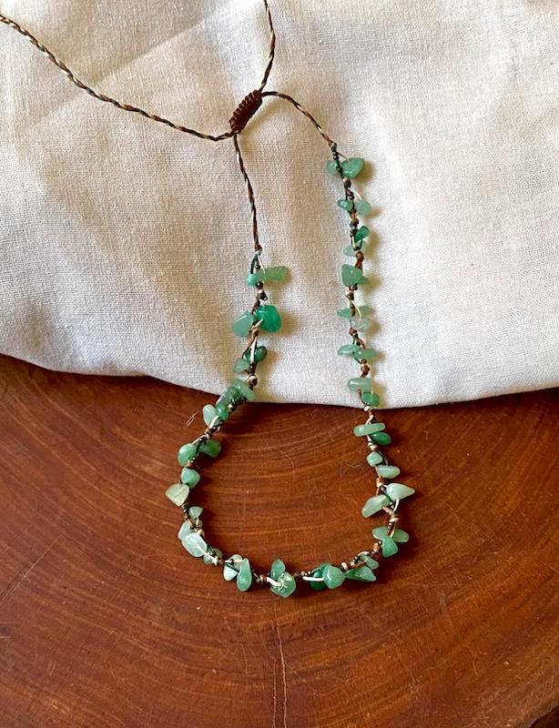 گردنبند و چوکر سنگ اونتورین