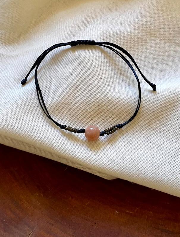 دستبند سنگ سان استون