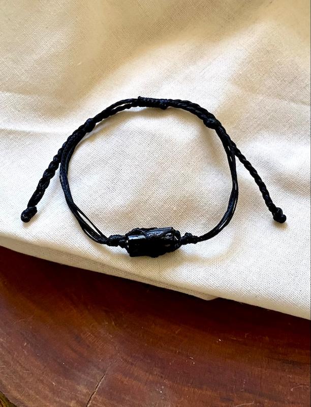 دستبند سنگ تورمالین سیاه