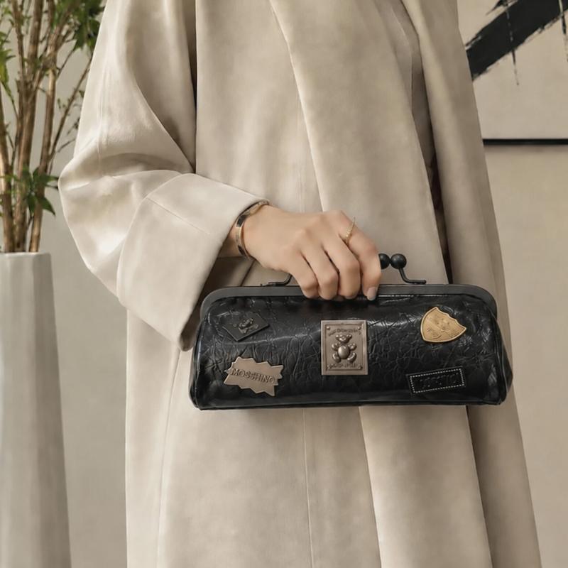 کیف دوشی زنانه طرح نایس