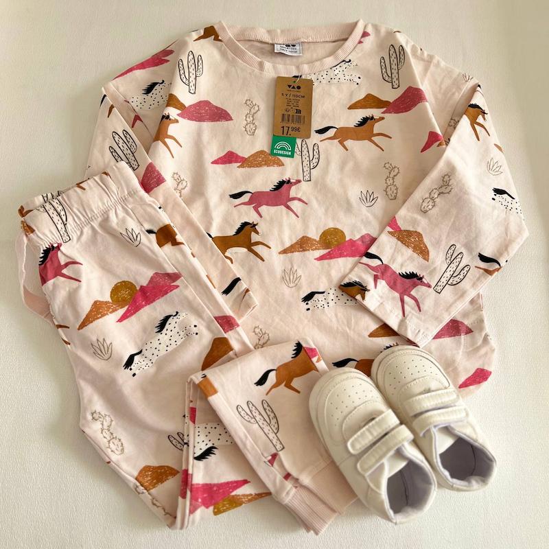 ست اسب tape a loeil