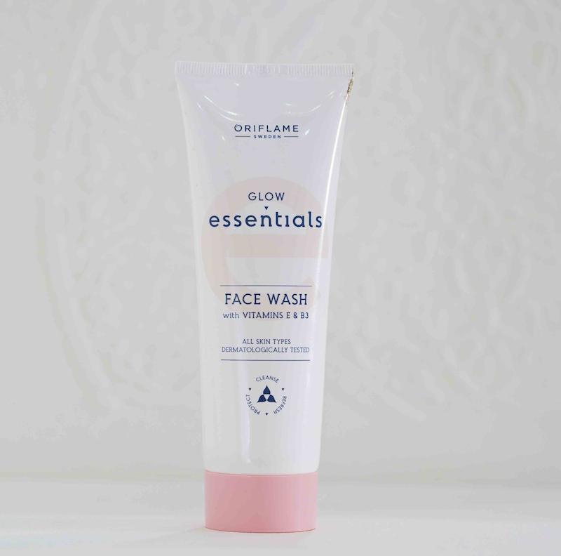 فیس واش اسنشیالز روشن کننده پوست