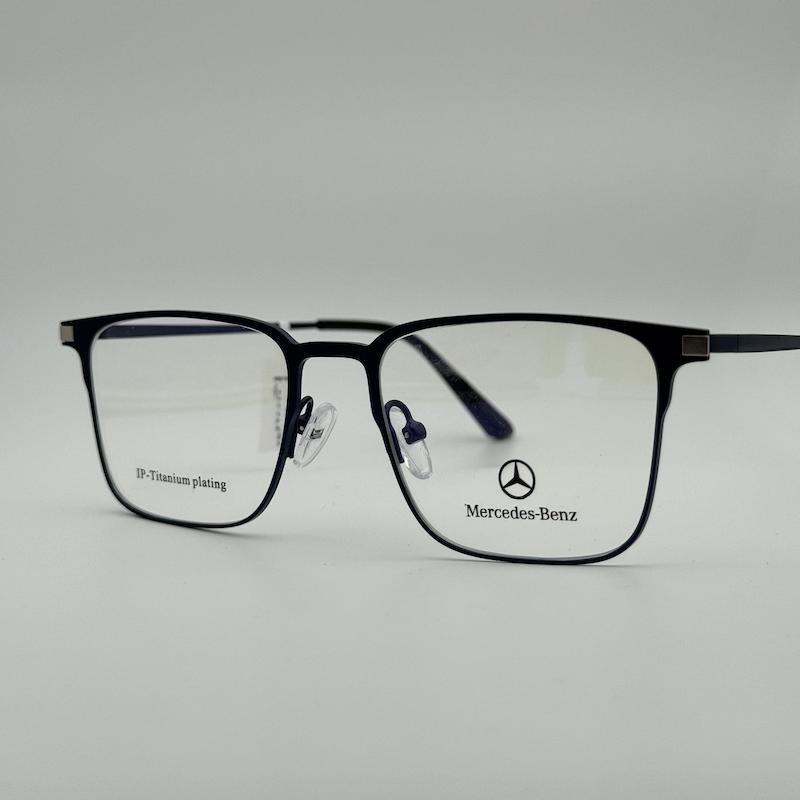 خرید عینک طبی کاوردار مردانه Mercedes-Benz مدل 7012