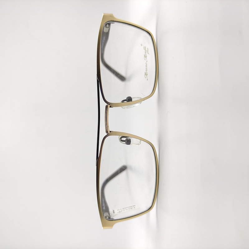 عینک طبی مردانه MORENO MORETTI مدل EC471M