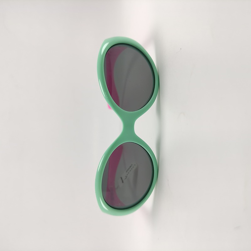 عینک آفتابی بچه گانه VENIZ مدل S852
