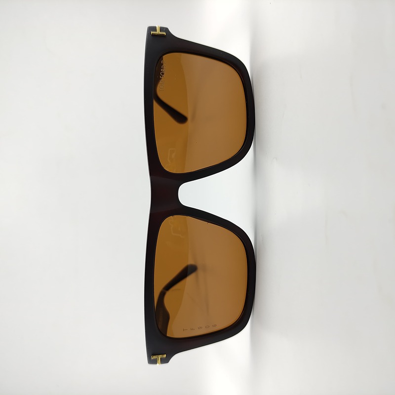 عینک آفتابی مردانه TOM FORD مدل TF906