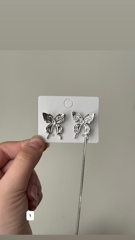 گوشواره پروانه 