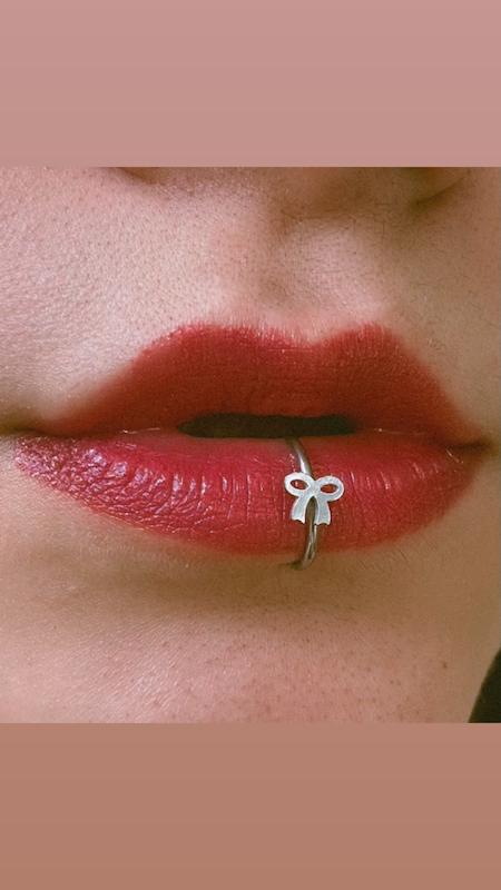 پرسینگ فیک لب