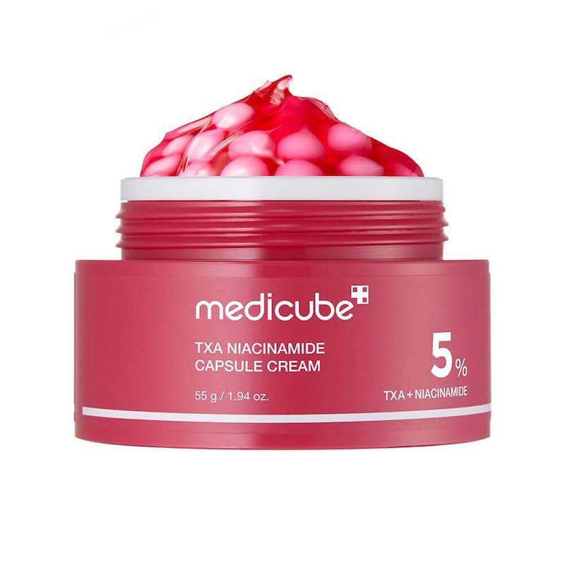 کرم کپسولی مدی کیوب TXA Niacinamide با نمایش بافت ژلی