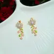 گوشواره میخی میناکاری طرح شاخه گل