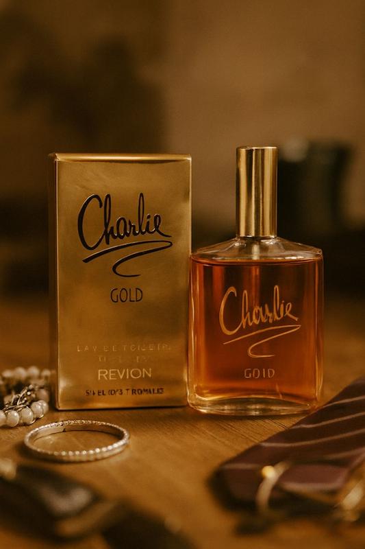 چارلی گلد،چارلی طلایی،Charlie Gold