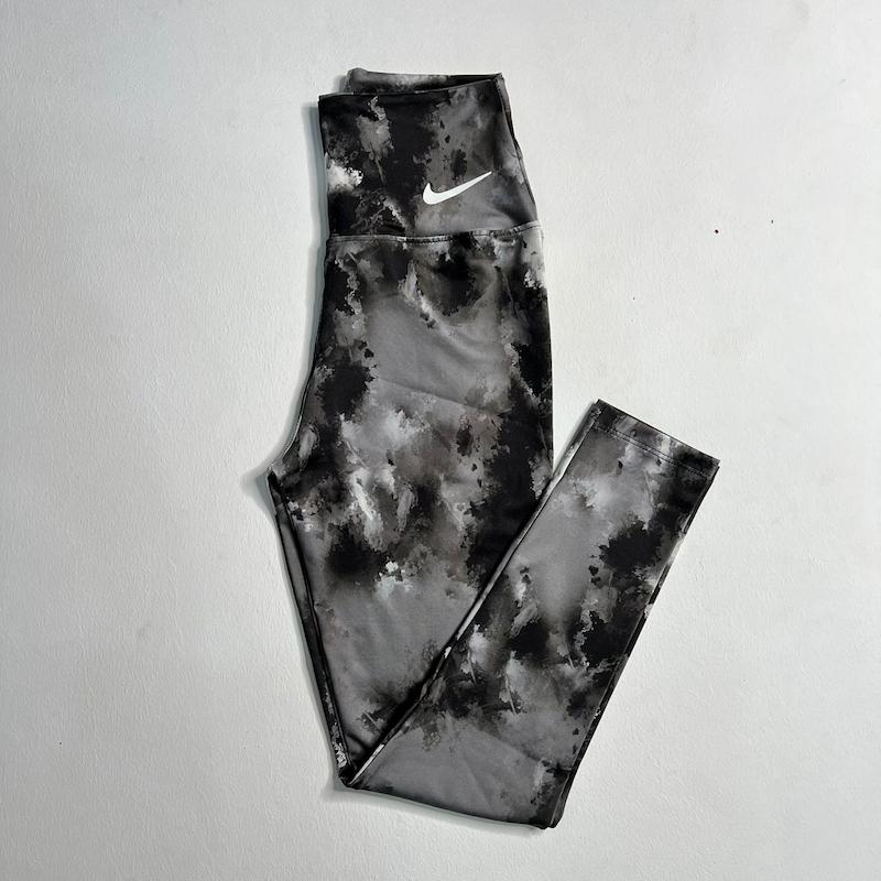 لگ ورزشی کد ۸۰۰۰