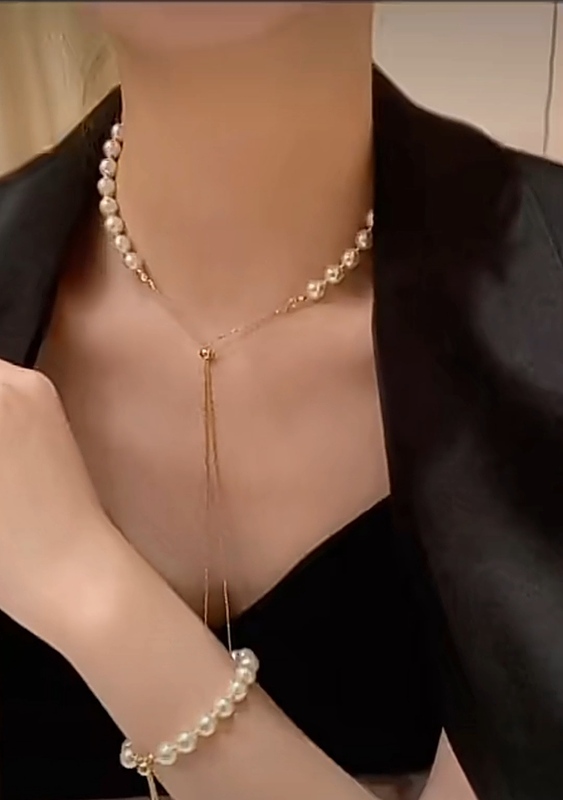 گردنبند مروارید آسانسوری