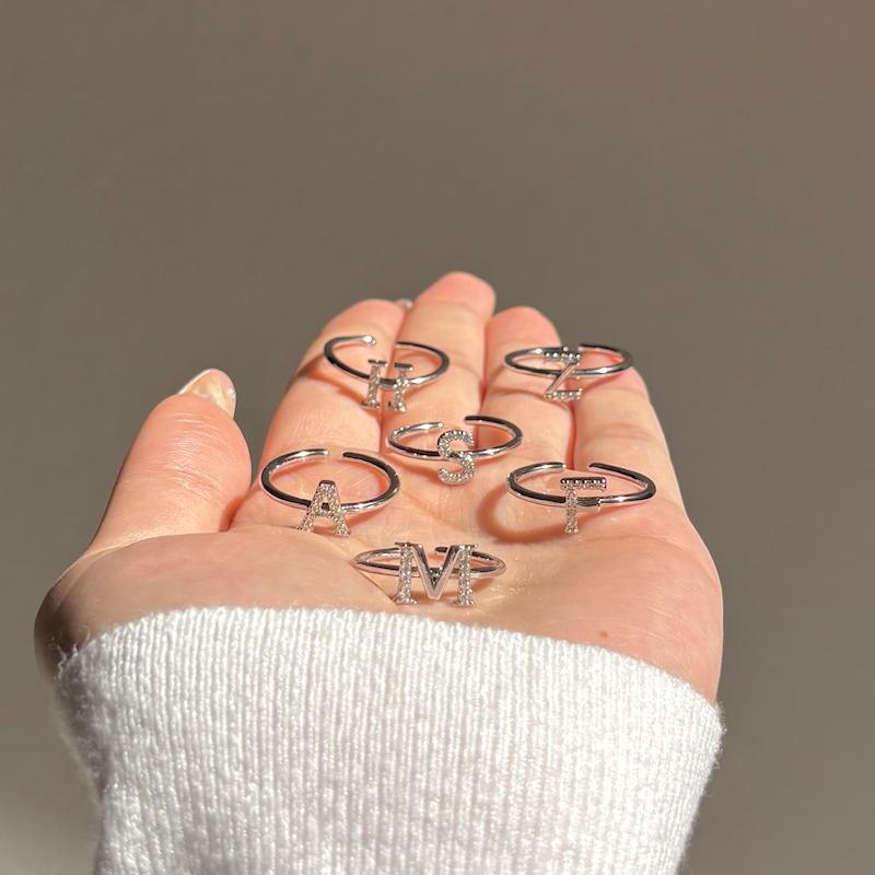 انگشتر حروف