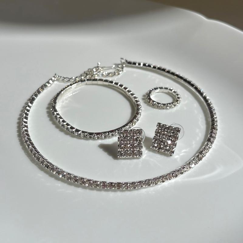 ست ۴تیکه(تک لاین)