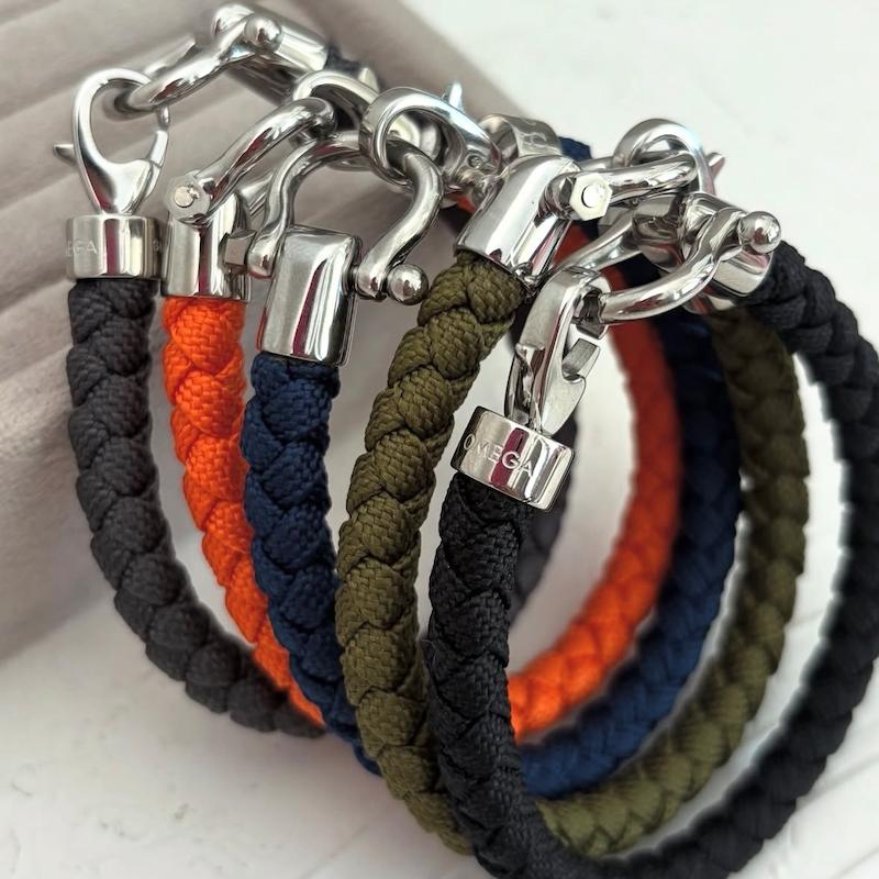 دستبند امگا کنفی