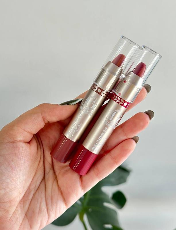 رژلب مدادی پیچی 24 ساعته مادام madam