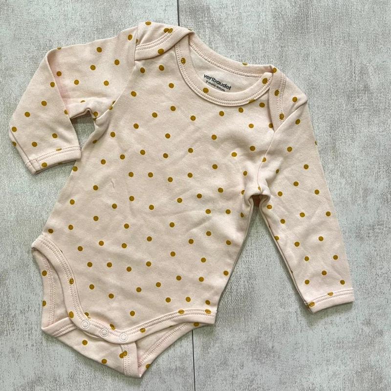 زیردکمه خالخالی ۳ ماه