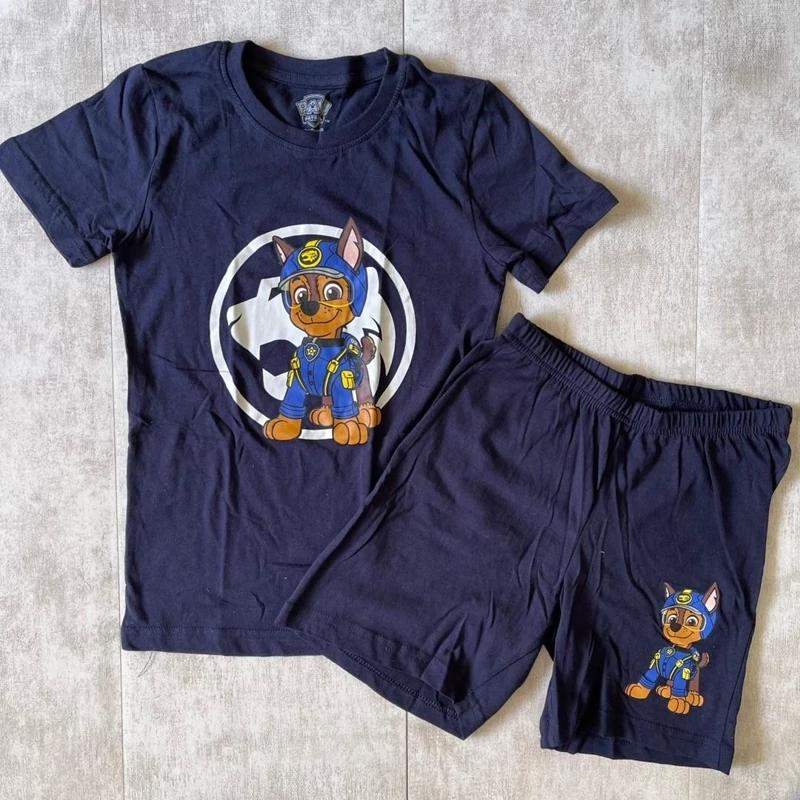 ست سگهای نگهبان ۲ تا ۸ سال