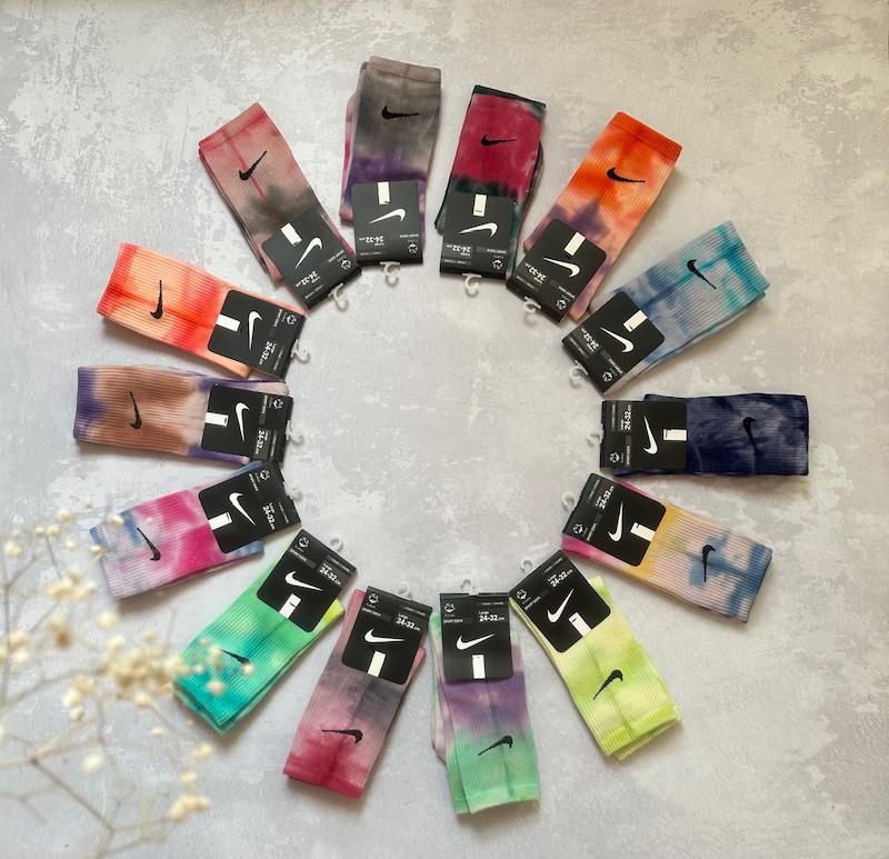 جوراب آبرنگی