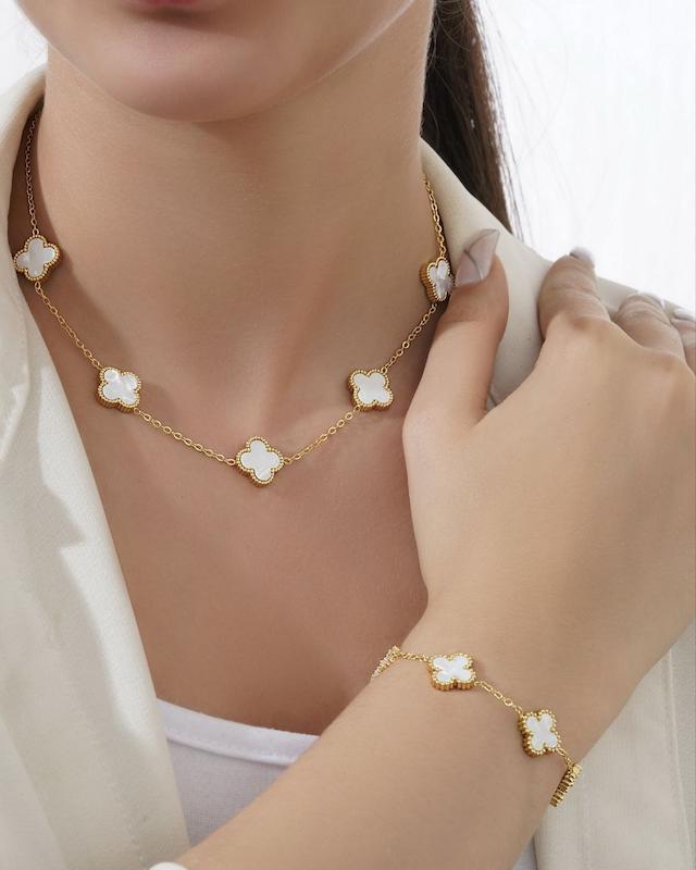 نیمست ونکلیف سفید 