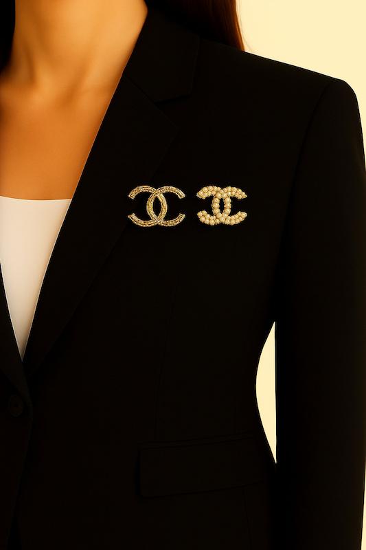 گل سینه طرح چنل دو تیکه