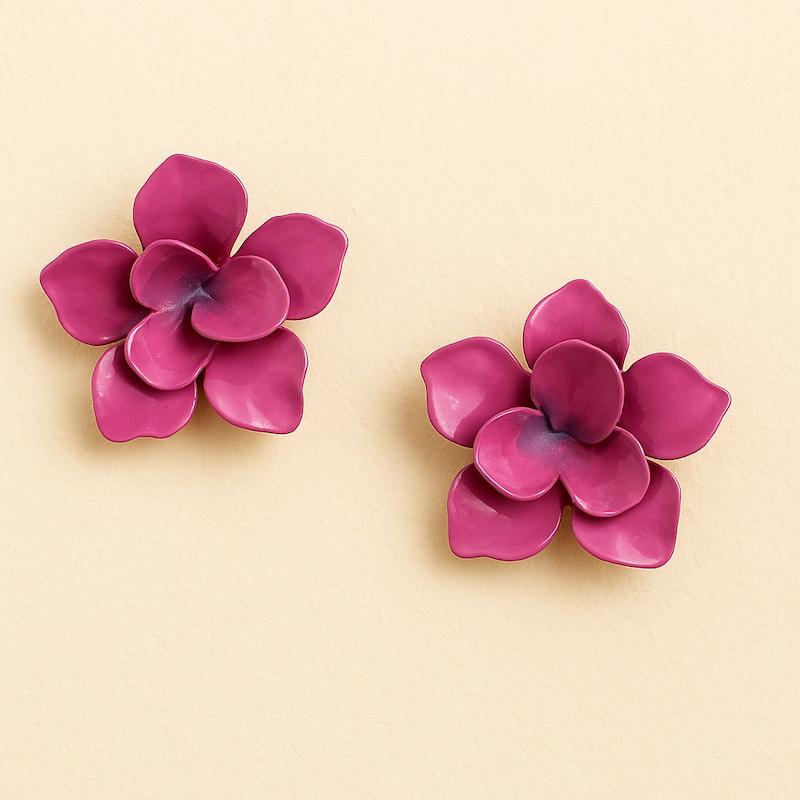 گوشواره فلزی طرح گل صورتی