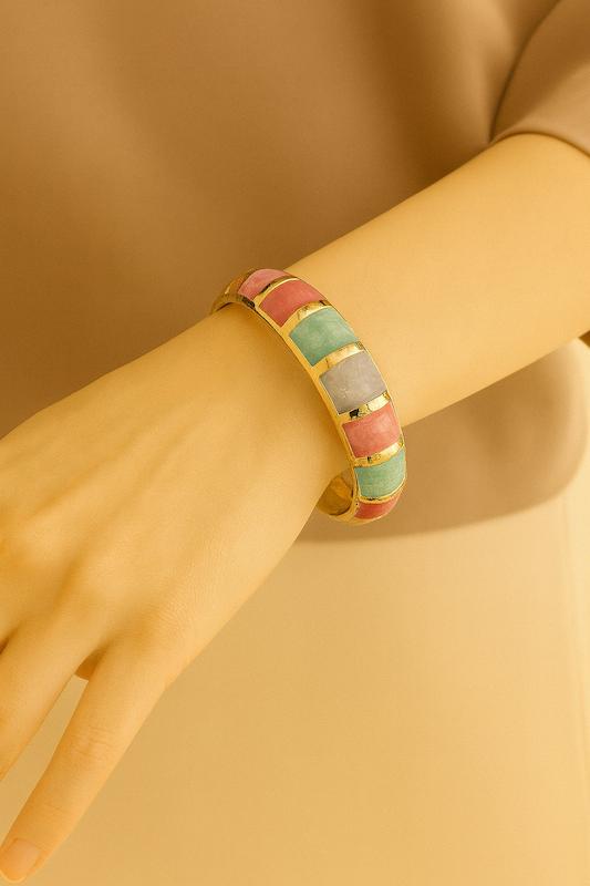 بنگل صورتی سبز