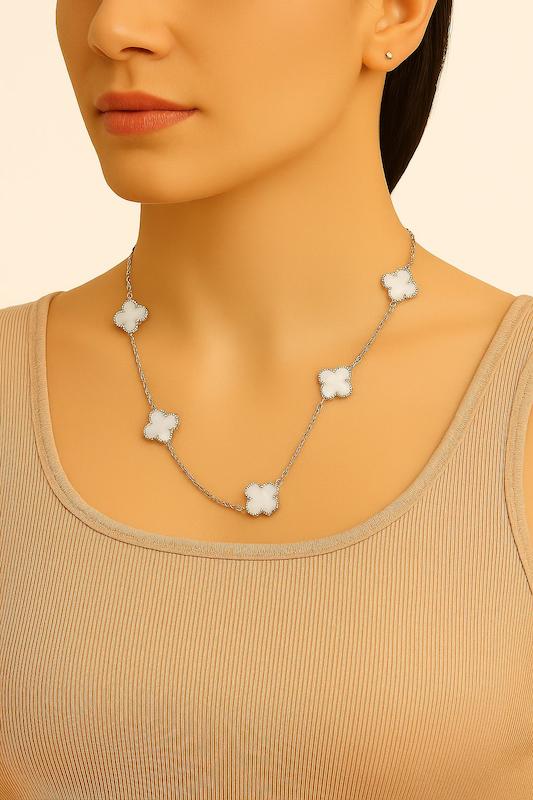 گردنبند طرح ونکلیف نقره ای سفید