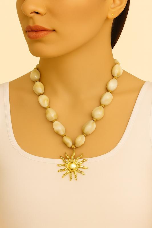 گردنبند طرح خورشید