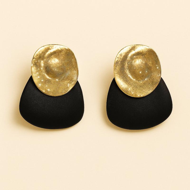 گوشواره طرح چوب - مشکی طلایی