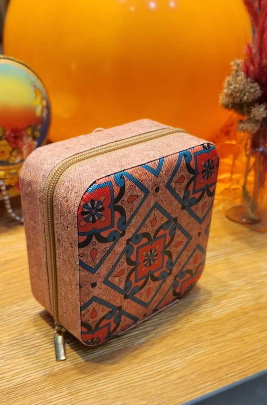 جعبه اکسسوری - طرح چوب پنبه ای