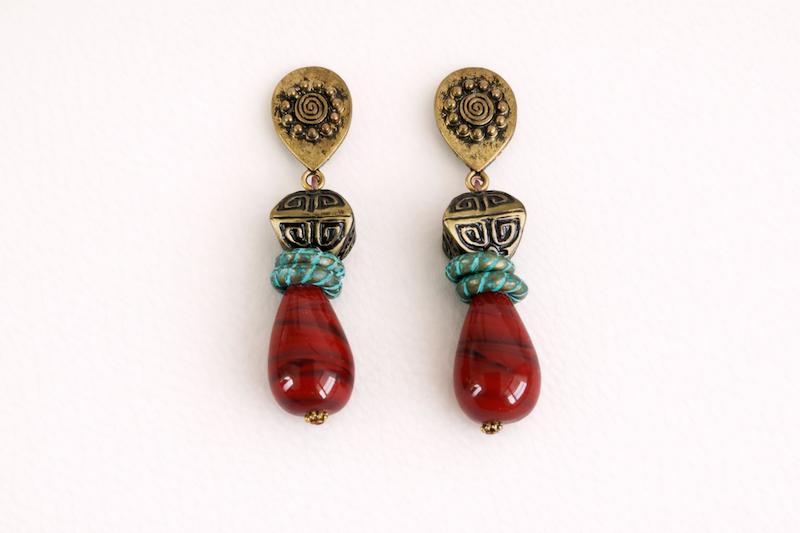 گوشواره اصیل قومی با طرح سنگ