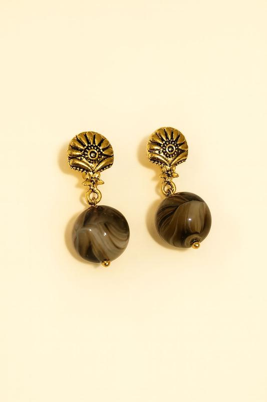گوشواره طرح سنگ سبک