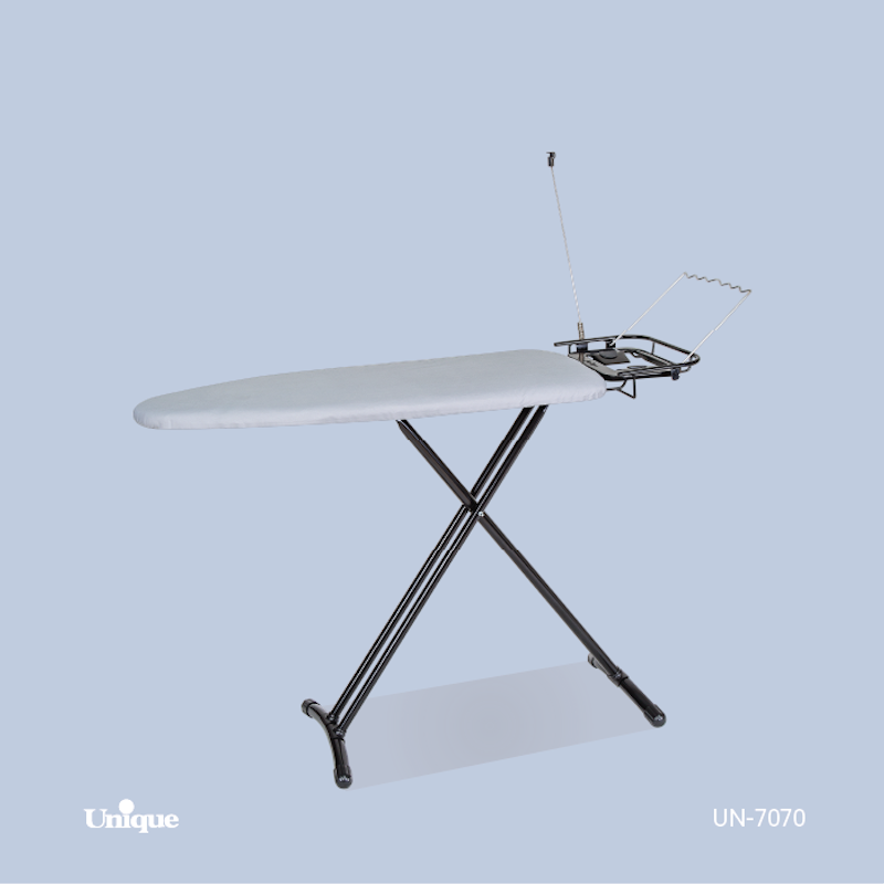 میز اطو ایستاده پریزدار UN-7070